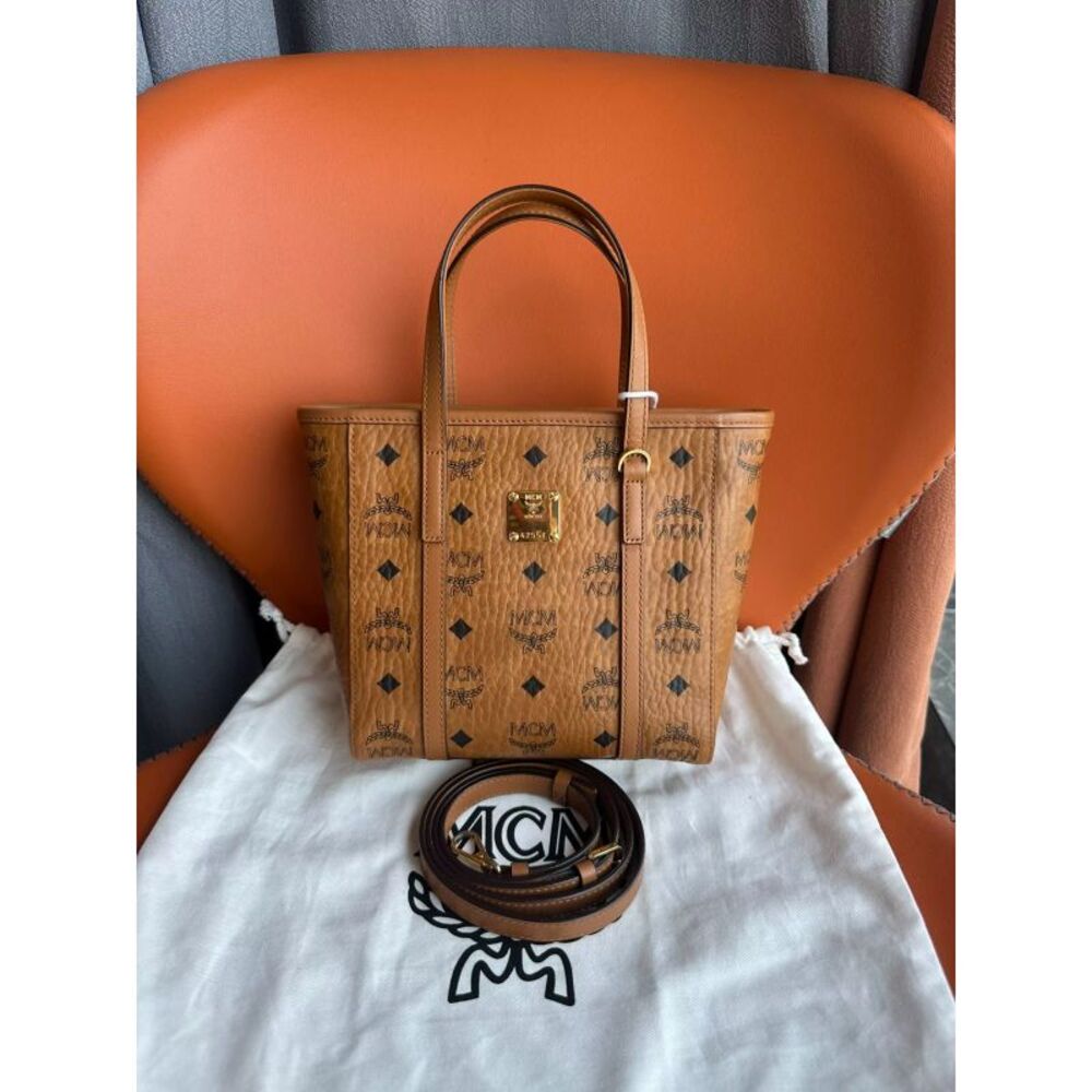 Mcm Women Pre-Loved Bag Very Good Condition